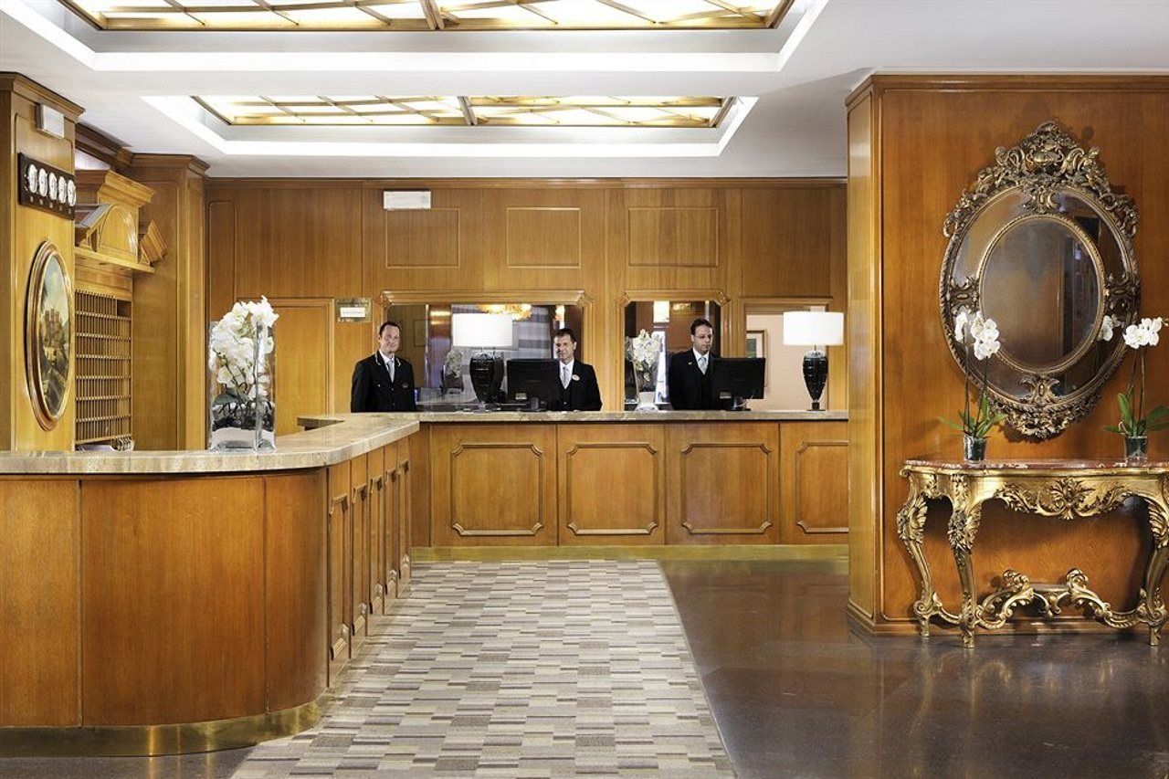 Hotel Beverly Hills ローマ エクステリア 写真